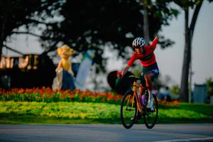 BIB: 
                            <button type="button" onclick="openModal(26181025)" class="btn btn-primary btn-sm float-right btn-popup" data-toggle="modal" data-target=".modal-high-quality">
                        <i class="fas fa-shopping-cart"></i> Add to Cart
                    </button>
                                            <button type="button" onclick="isThisMe(26181025, true)" class="btn btn-success btn-sm float-right btn-popup btn-isme hidden" data-toggle="tooltip" data-placement="bottom" title="นี่คือรูปของคุณใช่ไหม คลิกที่นี่เพื่อเอาเข้าอัลบั้ม">
                        <i class="fas fa-plus"></i> Add to album
                    </button>
                    <button type="button" onclick="isThisMe(26181025, false)" class="btn btn-warning btn-sm float-right btn-popup btn-isnotme hidden">
                        <i class="fas fa-ban"></i> Remove from album
                    </button>